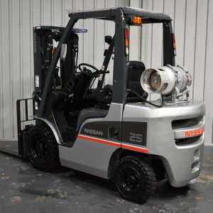 Used Nissan 2.5 tonne forklift for sale
