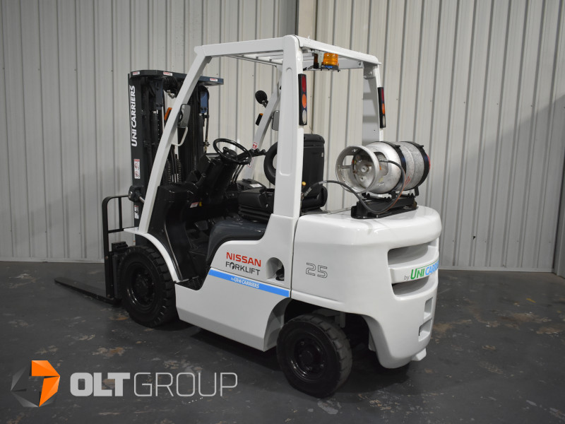 Used Unicarrier Nissan P1F2A25DU 2.5 Tonne Forklift For Sale