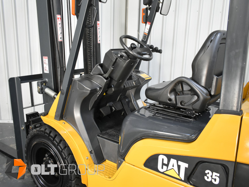 CAT GP35NT 3.5 Tonne Forklift with Fork Positioner (8157) - Image 13