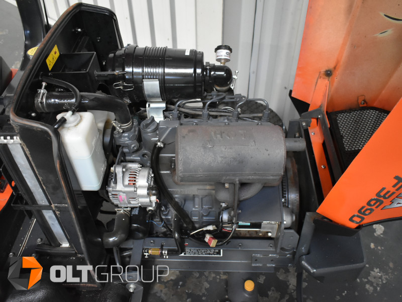 Kubota F3690 Diesel Front Deck Mower (8184) - Image 17