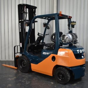 used Toyota 8FG25 2.5 Tonne Forklift For Sale